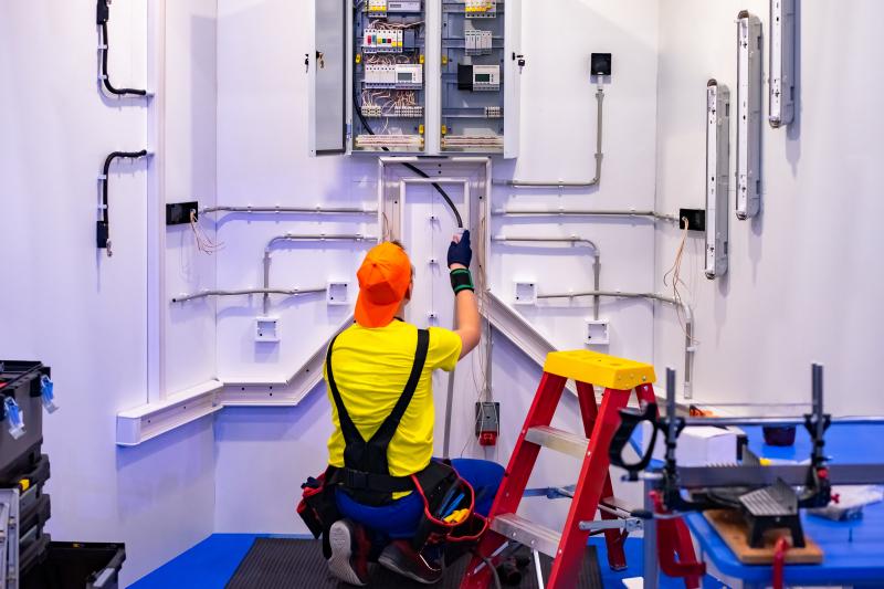 Les probl&egrave;mes &eacute;lectriques courants et leurs solutions de d&eacute;pannage rapide